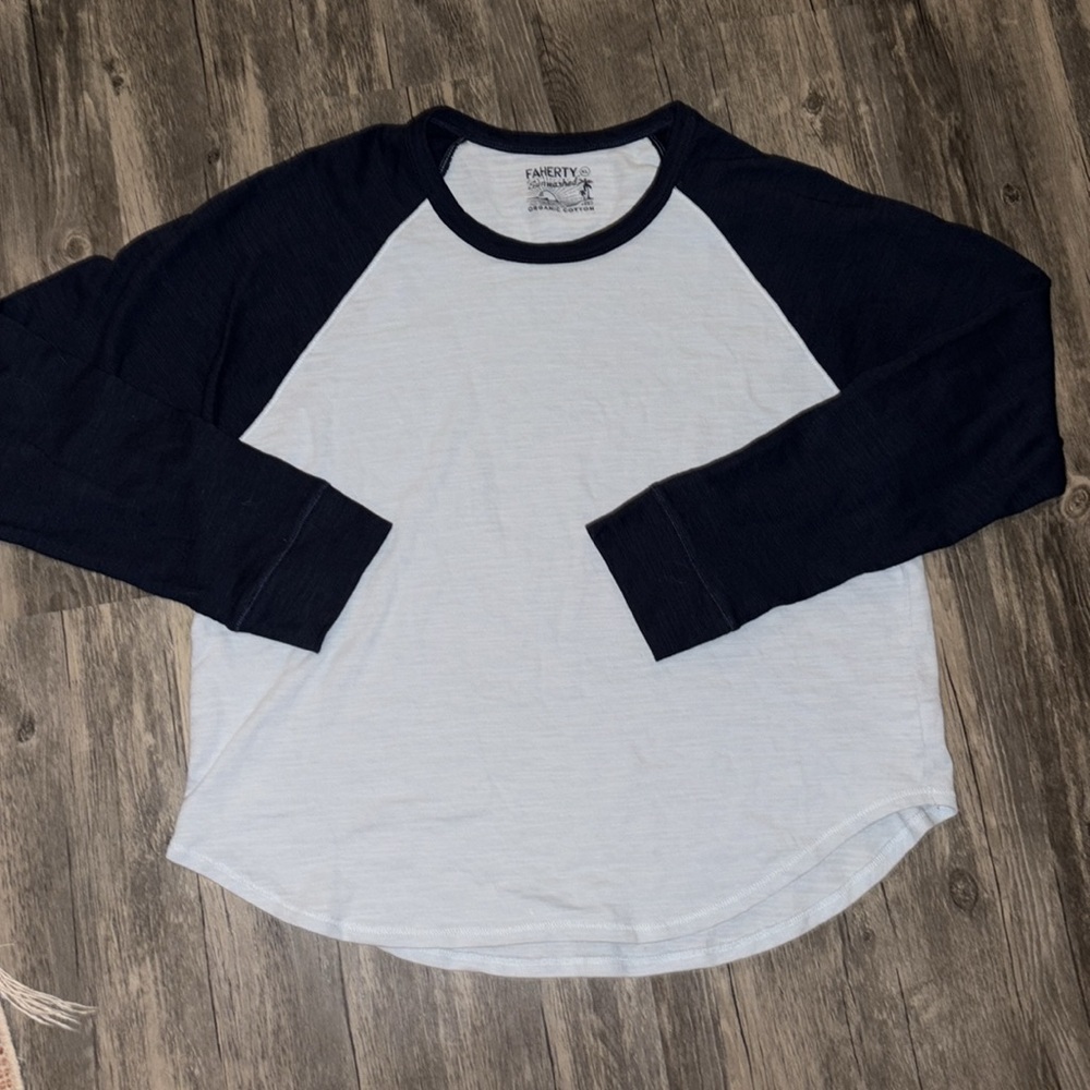 Faherty woman’s Cloud Long Sleeve Baseball Tee XL 
Organic cotton - Picture 5 of 8